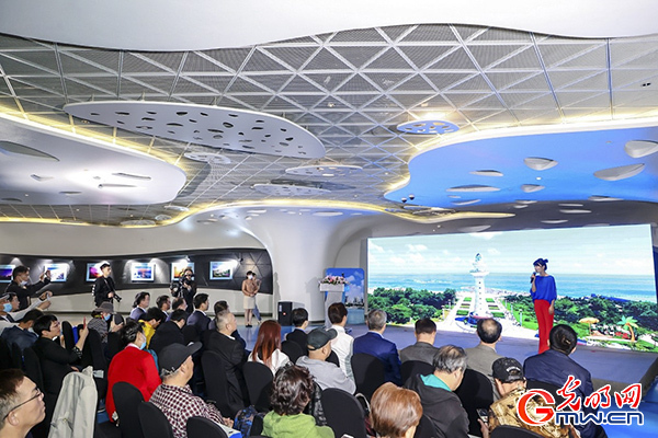“阳光海岸 活力日照”上海旅游推介会同时举行