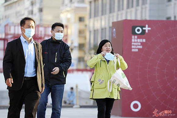 北京国际摄影周抗疫主题展成国庆假日热门打卡点